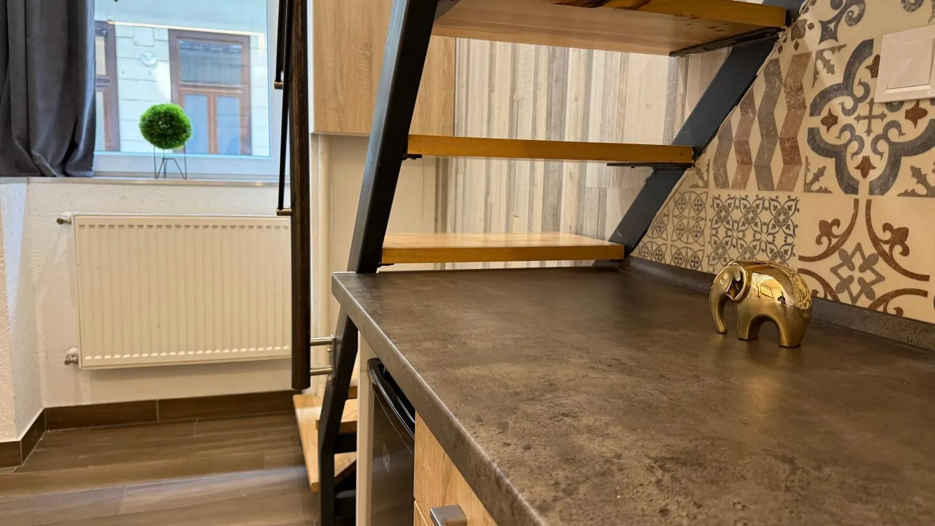 Km33 Apartments - Budapest - Hostaid